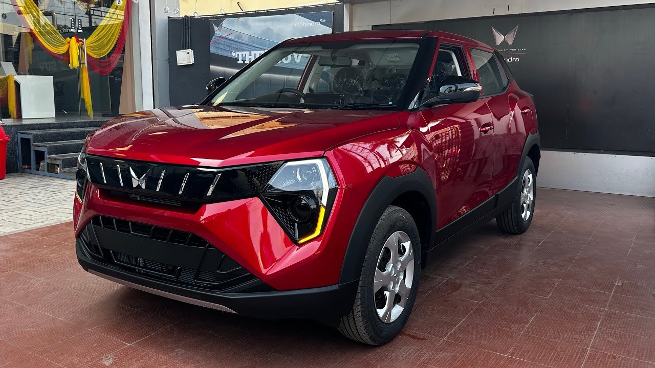 Mahindra XUV 3XO